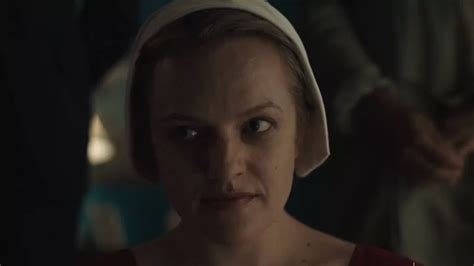 Mad Men’s Elisabeth Moss strips naked for raunchy scene ...